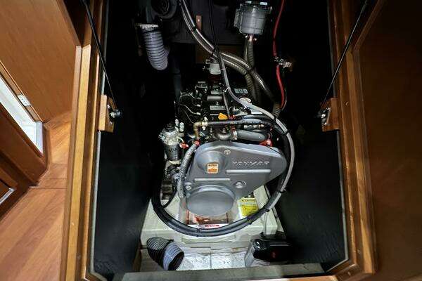 Beneteau Oceanis 48 Yacht For Sale