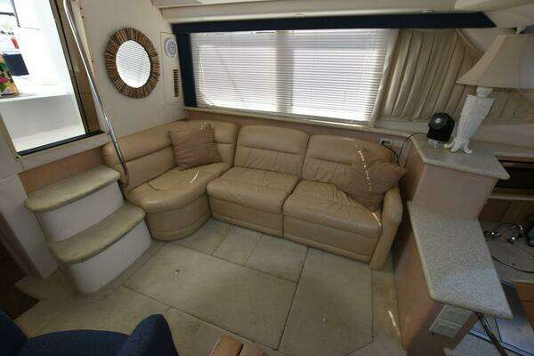 Photo of the 1999 Carver 