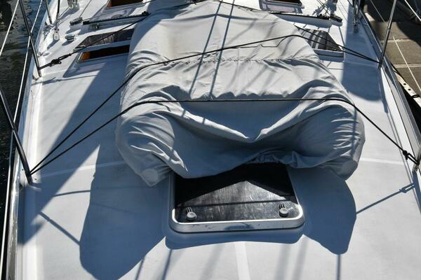 MOONSHOT 60ft Waterline Yacht For Sale