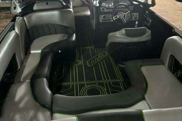 Photo of the 2017 MB MB SPORTS B52 21 Classic