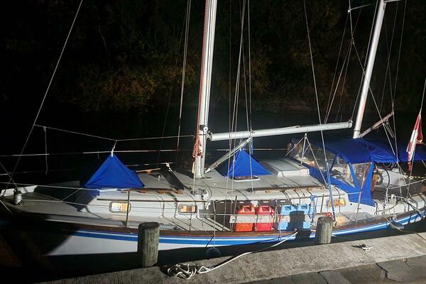 Lunic 36ft Pearson Yacht For Sale