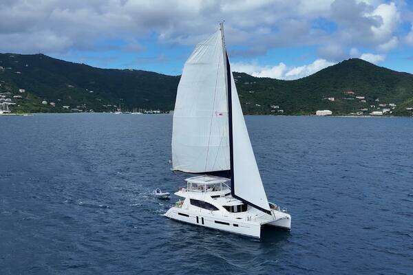 Photo of the 2016 Leopard 58 "Laurel Lee"