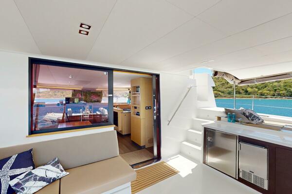 Fountaine Pajot Ipanema 58 2016 wetbar
