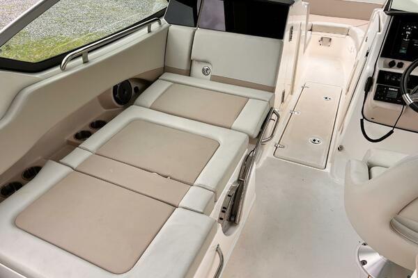 One Moor 24ft Boston Whaler Yacht For Sale One Moor 24ft Boston Whaler Yacht For Sale