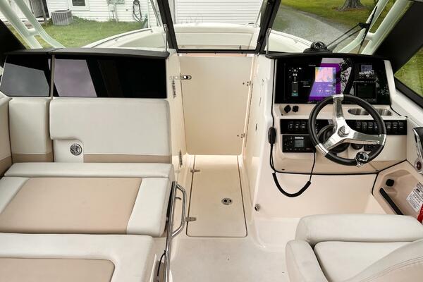 One Moor 24ft Boston Whaler Yacht For Sale One Moor 24ft Boston Whaler Yacht For Sale