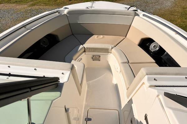 One Moor 24ft Boston Whaler Yacht For Sale One Moor 24ft Boston Whaler Yacht For Sale