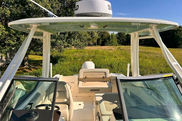 One Moor 24ft Boston Whaler Yacht For Sale One Moor 24ft Boston Whaler Yacht For Sale