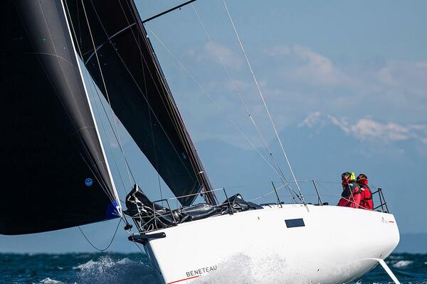 36ft Beneteau Yacht For Sale