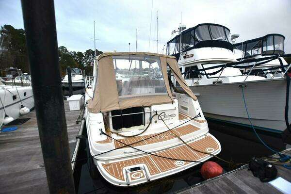 Photo of the 2000 Rinker 342 Fiesta Vee "Choices"