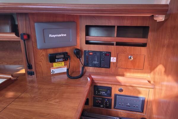 Caribbean Breeze 45ft Hunter Yacht For Sale