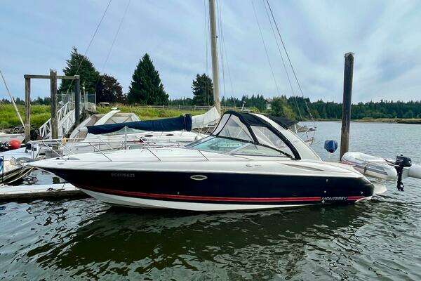 29-ft-Monterey-2006-298 SC-Surrey British Columbia Canada yacht for sale
