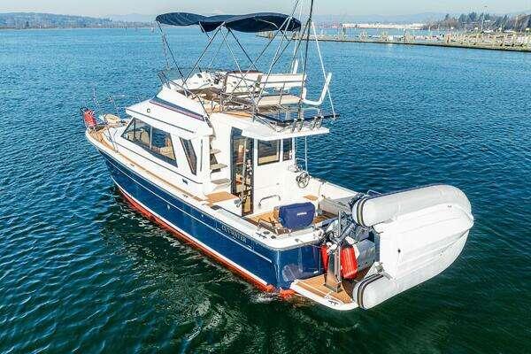 Photo of the 2016 Cutwater 32CB "AWOL"