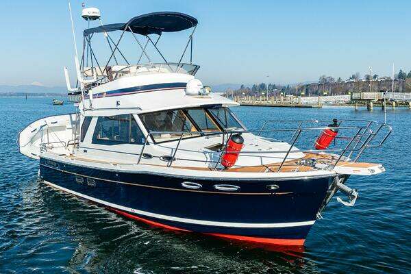 Photo of the 2016 Cutwater 32CB "AWOL"