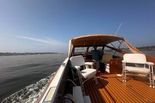 Blueprint  28ft Chris Craft Yacht For Sale