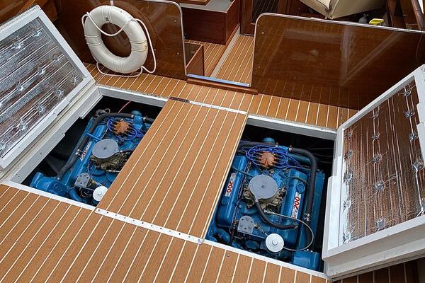 Blueprint  28ft Chris Craft Yacht For Sale