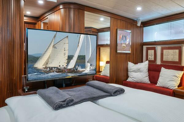 PLAYMOBIL 101ft Brandstatter Yacht For Sale PLAYMOBIL 101ft Brandstatter Yacht For Sale