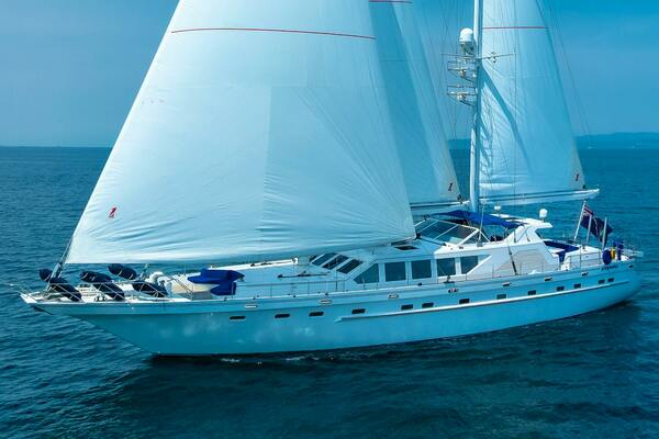 PLAYMOBIL 101ft Brandstatter Yacht For Sale PLAYMOBIL 101ft Brandstatter Yacht For Sale