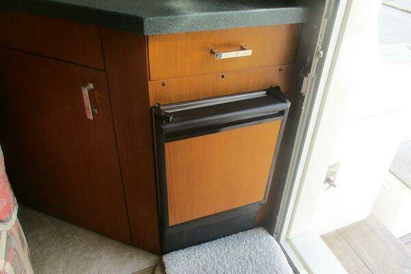 1997 Ocean Yachts 40