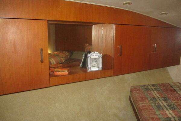 1997 Ocean Yachts 40