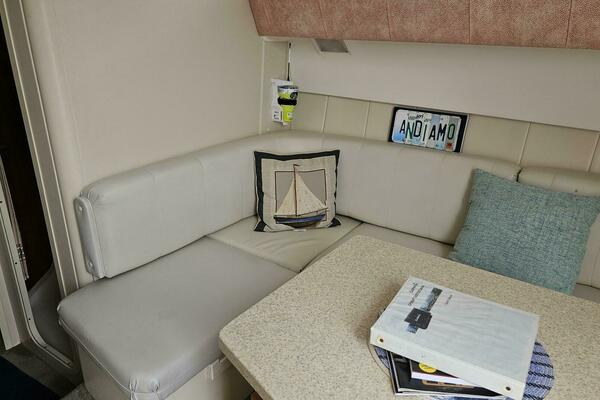 31ft Mainship Yacht For Sale 31ft Mainship Yacht For Sale