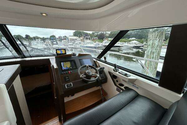 2015 Tiara Yachts 44