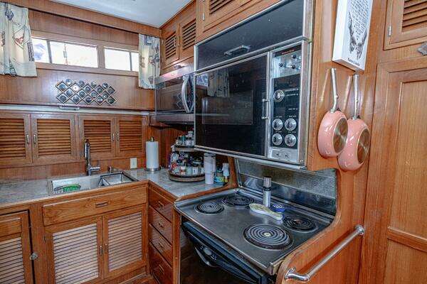 Jefferson Marquessa Yacht For Sale