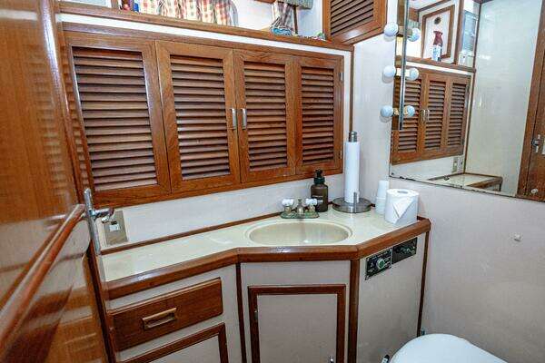 Jefferson Marquessa Yacht For Sale