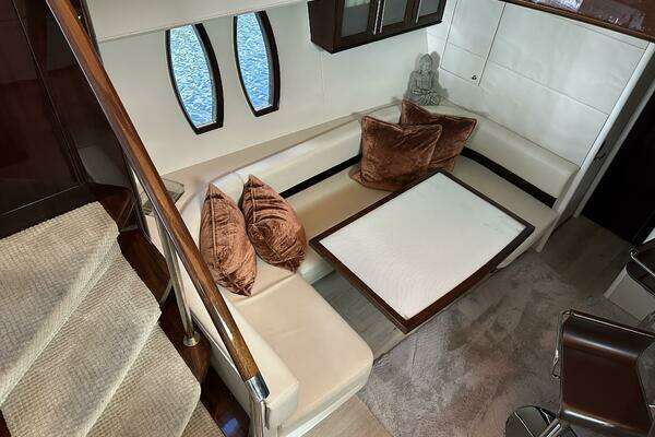 Lazzara Yachts LSX 75 Yacht For Sale