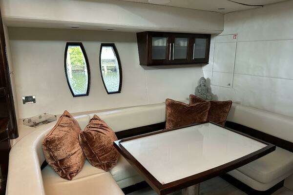 Lazzara Yachts LSX 75 Yacht For Sale