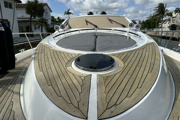 Lazzara Yachts LSX 75 Yacht For Sale