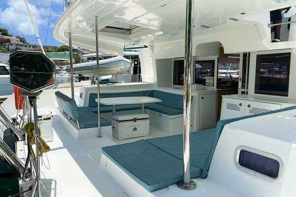 Lagoon  Yacht For Sale