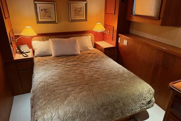 Miss Wendy 81ft Burger Yacht For Sale