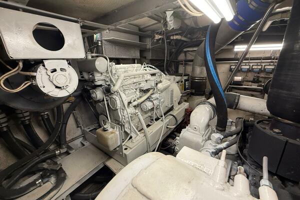 Miss Wendy 81ft Burger Yacht For Sale