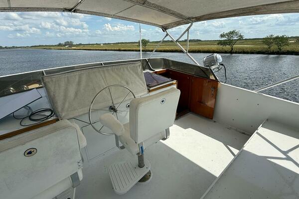 Miss Wendy 81ft Burger Yacht For Sale