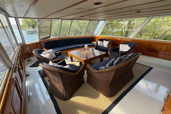Miss Wendy 81ft Burger Yacht For Sale