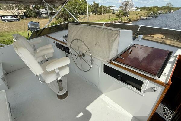 Miss Wendy 81ft Burger Yacht For Sale