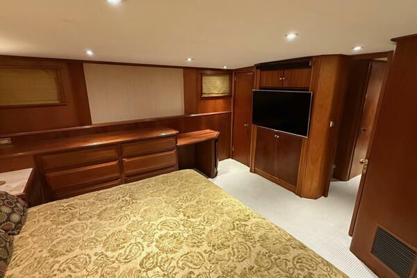 Miss Wendy 81ft Burger Yacht For Sale