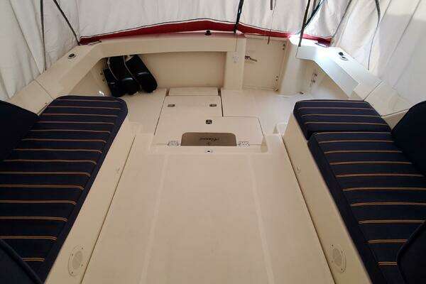 Knot A Care 34ft Mainship Yacht For Sale