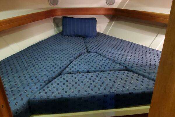 Knot A Care 34ft Mainship Yacht For Sale
