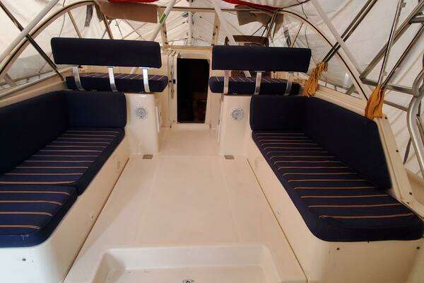 Knot A Care 34ft Mainship Yacht For Sale