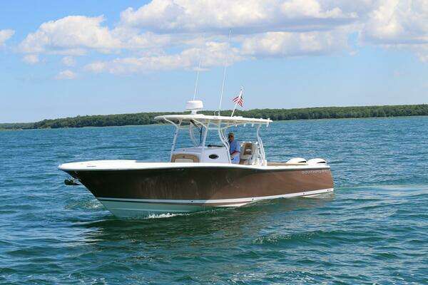 Photo of the 2017 Southport 33 FE