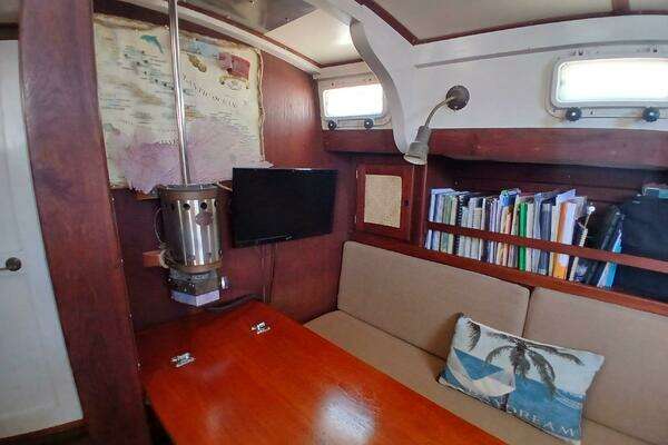 Papillion 41ft Dickerson Yacht For Sale