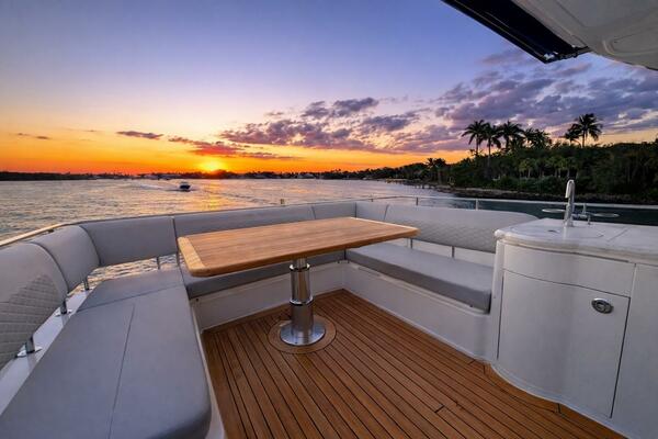 Jeanne Rose 65ft Sea Ray Yacht For Sale
