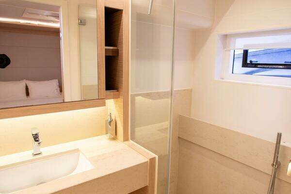 Lagoon Seventy 7 Yacht For Sale