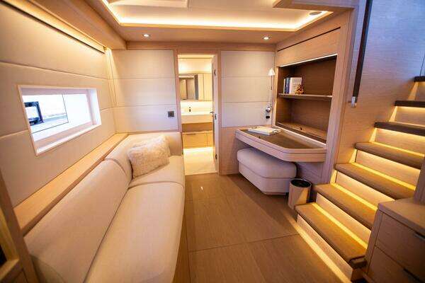 Lagoon Seventy 7 Yacht For Sale