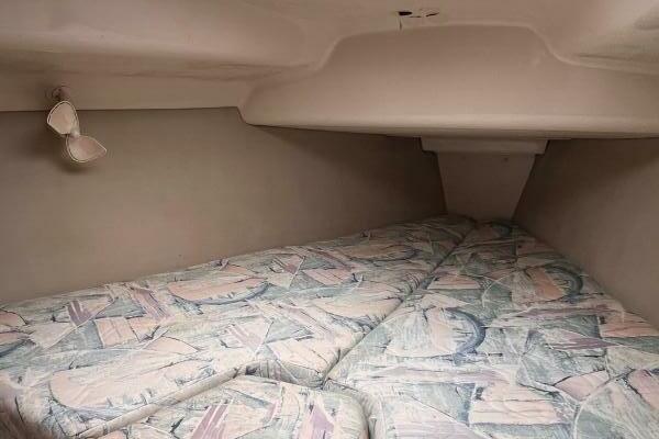 TO THE MOON  amp  BACK 33ft Hunter Yacht For Sale