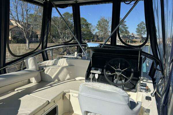 Photo of the 1998 Albin 32+2 "LADY WHALE"