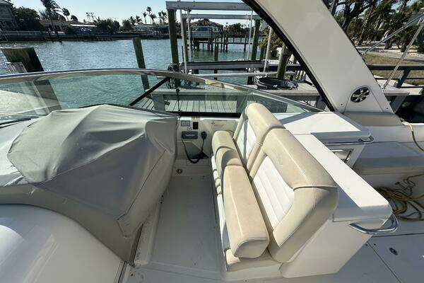 2013 Sea Ray 37