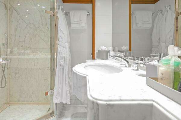 2003 Royal Denship 137