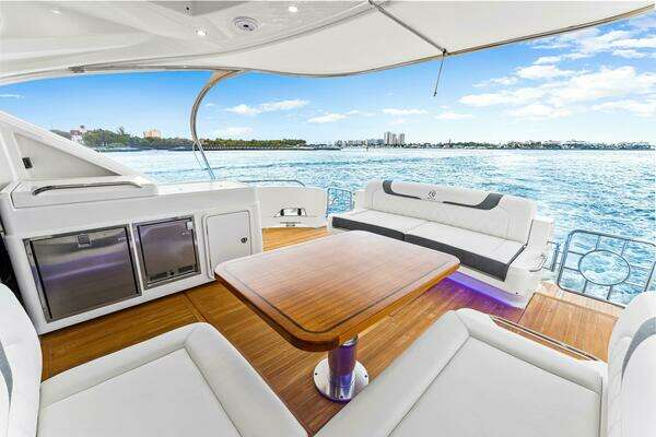 DASH 60ft Riviera Yacht For Sale